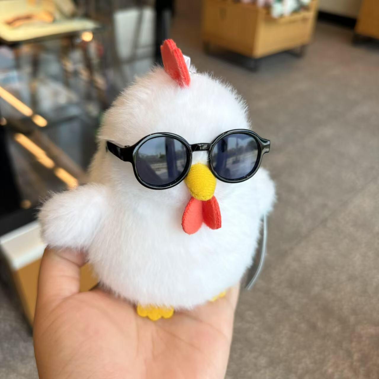 Chicken with glasses