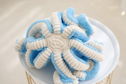 Hug - Tentacle Octopus Plush