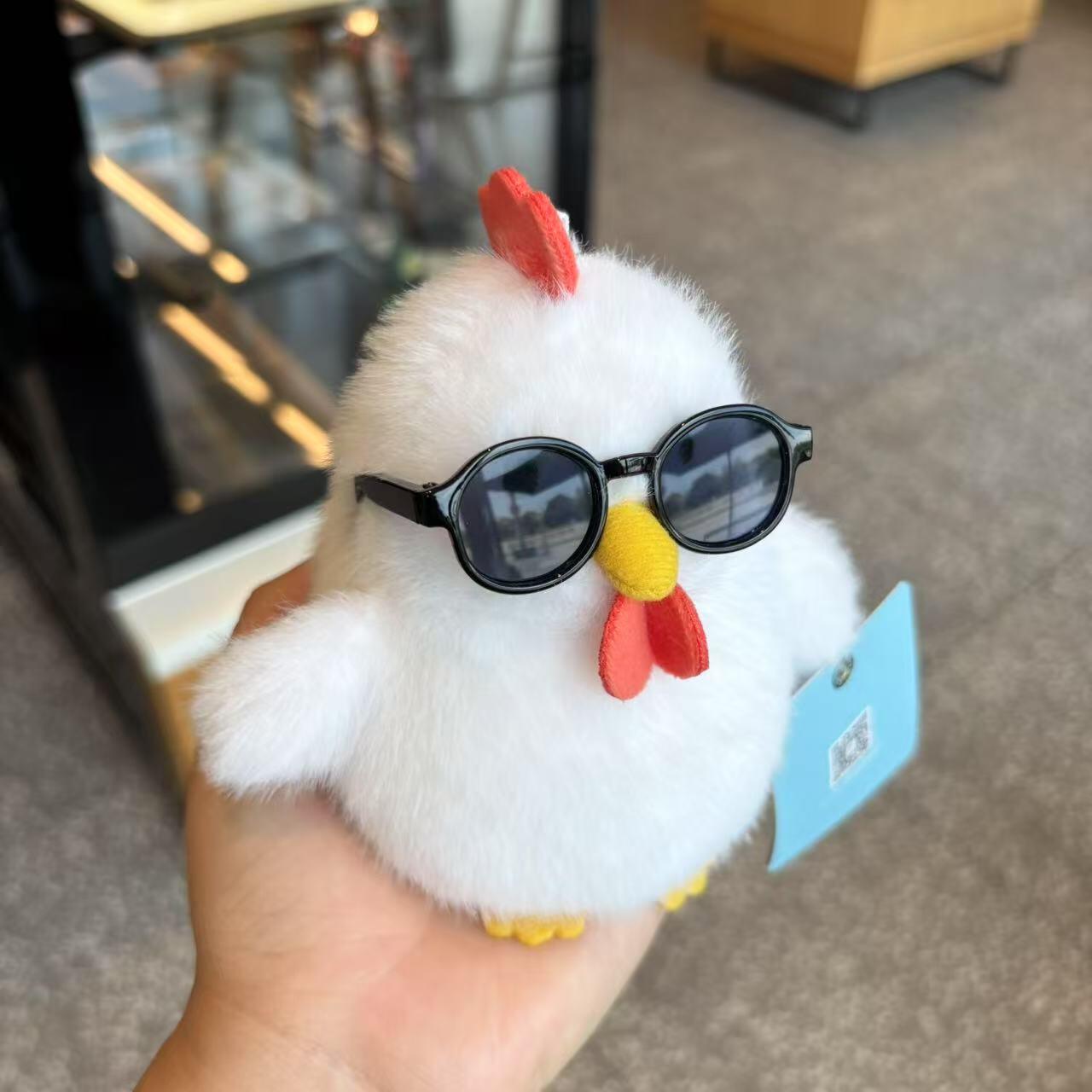 Chicken with glasses