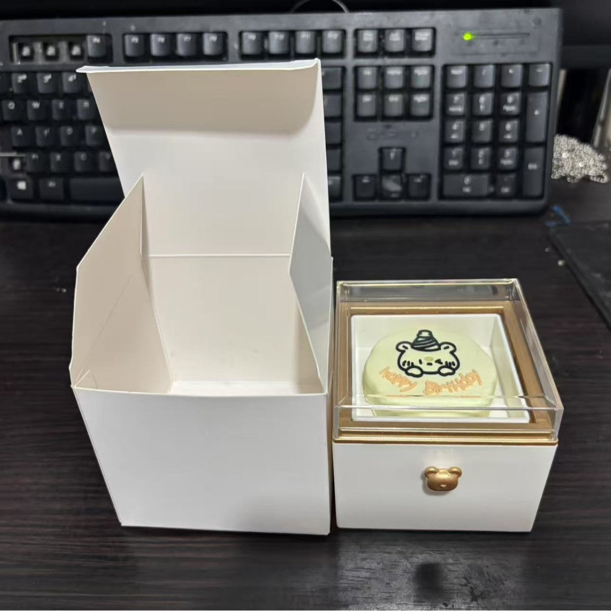 Surprise Flip 'I Love You' Ring Box