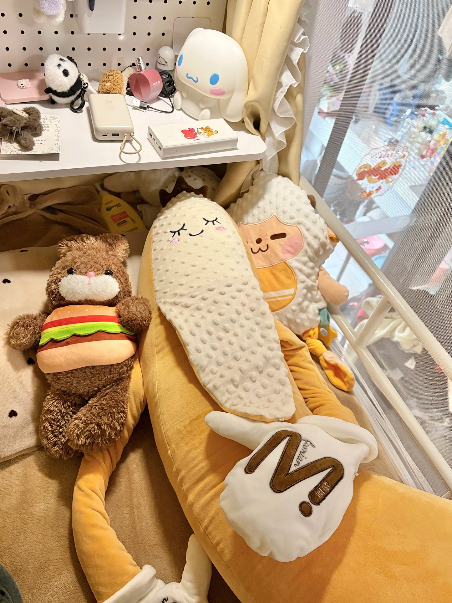 Banana King Sleep - inducing Body Pillow