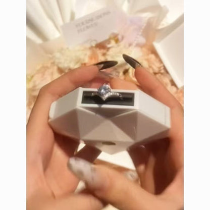 Magic Heart - open Ring Proposal Box